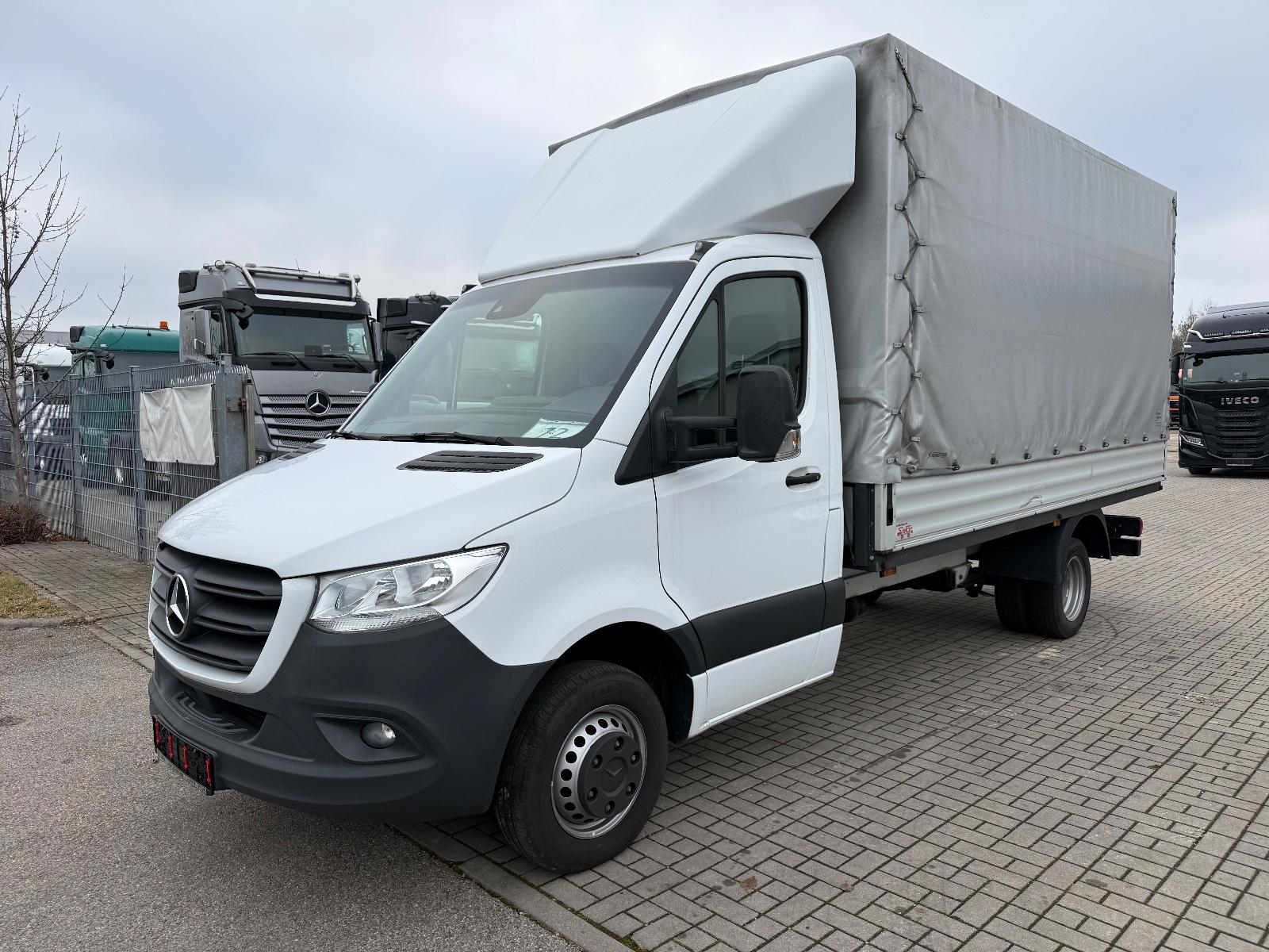 Грузовой автомобиль Mercedes-Benz Sprinter 515 CDI (2023)