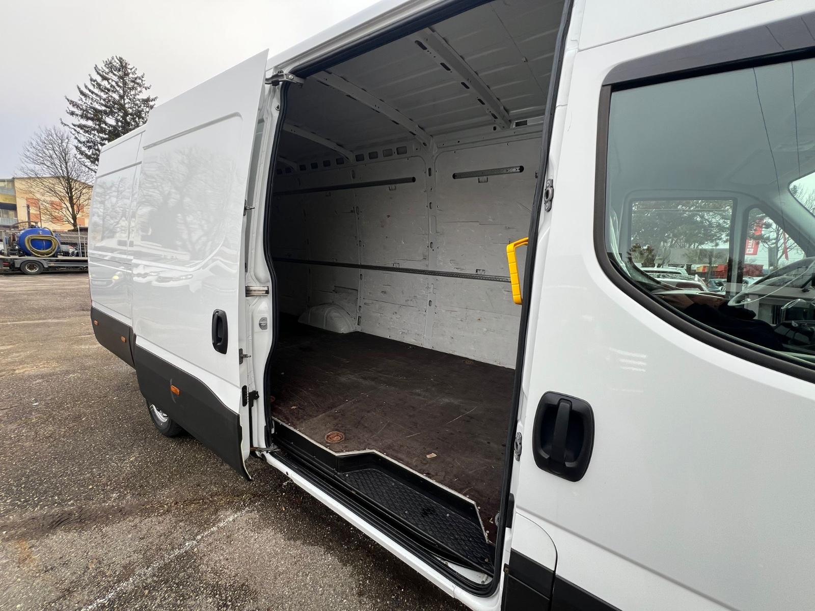 Iveco Daily 35S V 16*AUTOMATIK – фотография 9