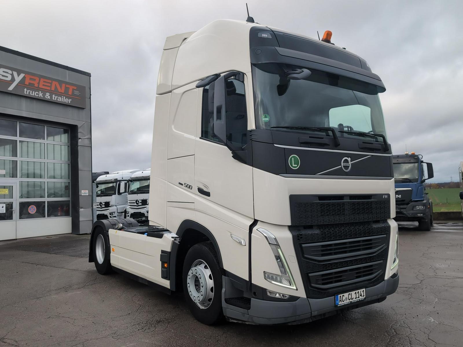 седельный тягач стандартный Volvo FH 500 (2023)