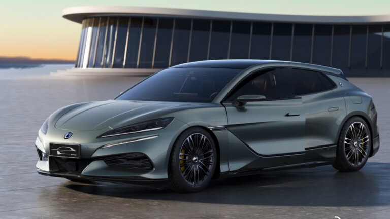 Denza Z9GT