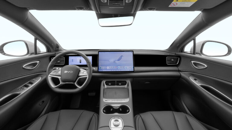 BYD Sea Lion 06 EV